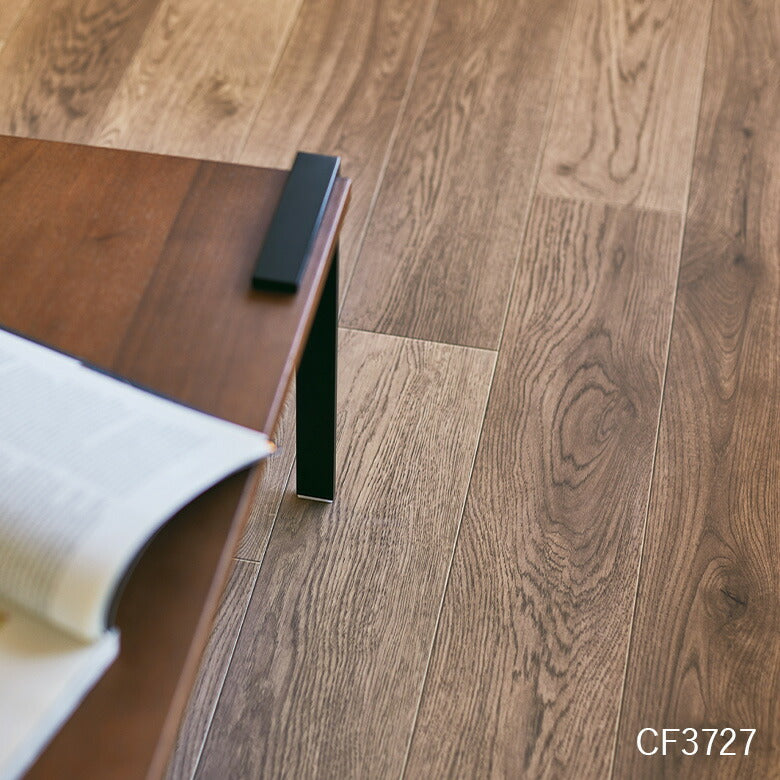 NEW! ペット対応 クッションフロア CF3726 CF3727 ミッドナイトオーク 東リ 10cm単位 2.3ｍｍ厚 木目柄 床暖房対応 土足対応 消臭 防滑 お掃除簡単 丈夫 抗菌